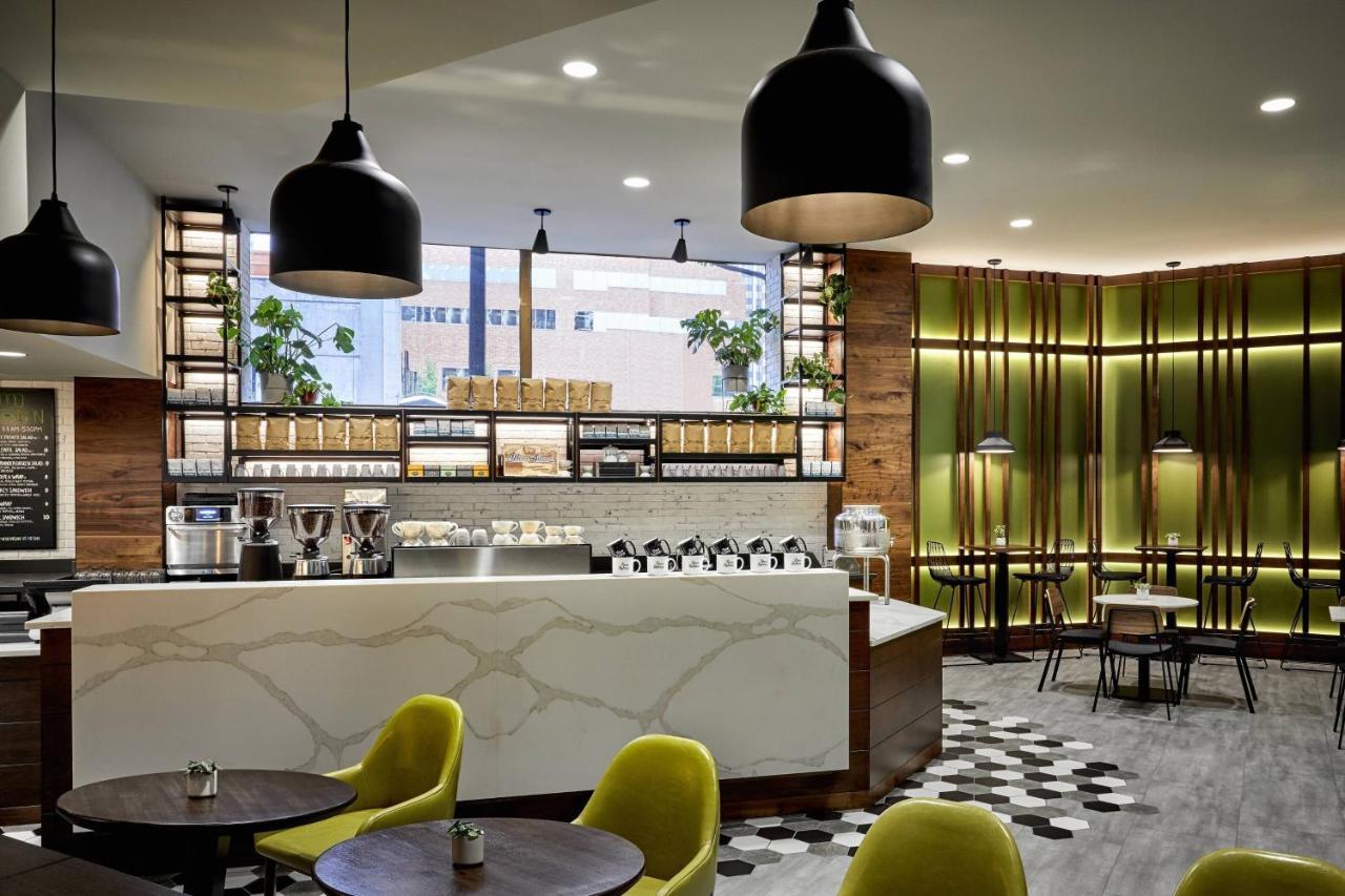 Portland Marriott Downtown Waterfront Hotel Екстериор снимка