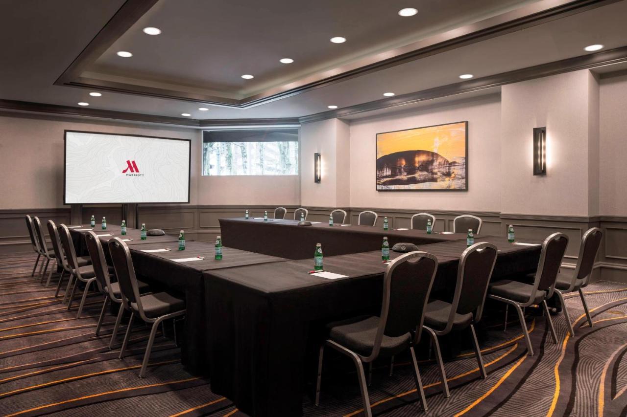Portland Marriott Downtown Waterfront Hotel Екстериор снимка